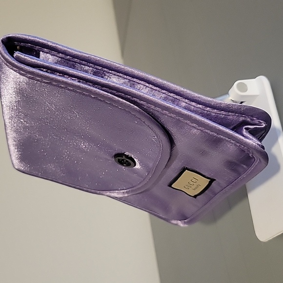 GUCCI BEAUTY lavender Cosmetic Pouch - Picture 6 of 13